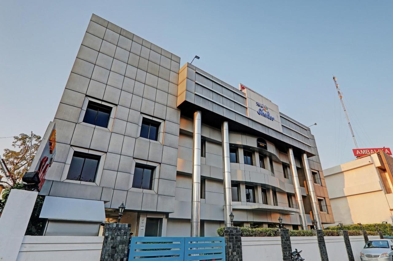 Shelter Hotel Lucknow Esterno foto